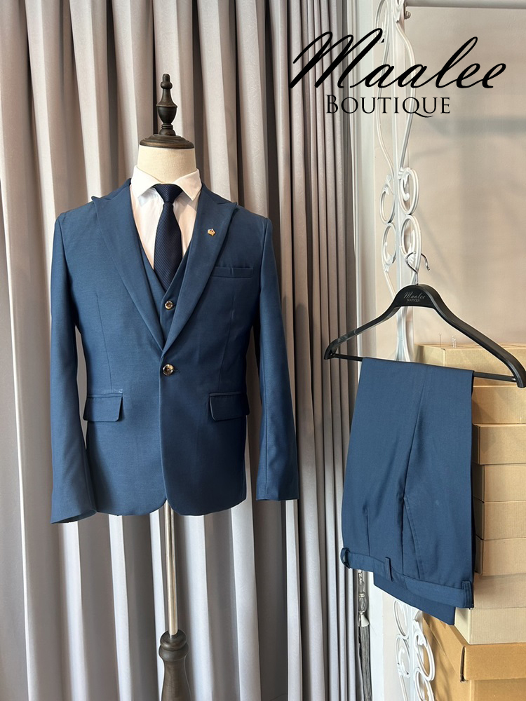 พร้อมเช่า ชุดสูทชาย สีฟ้าน้ำทะเล (พร้อมเสื้อกั๊ก)