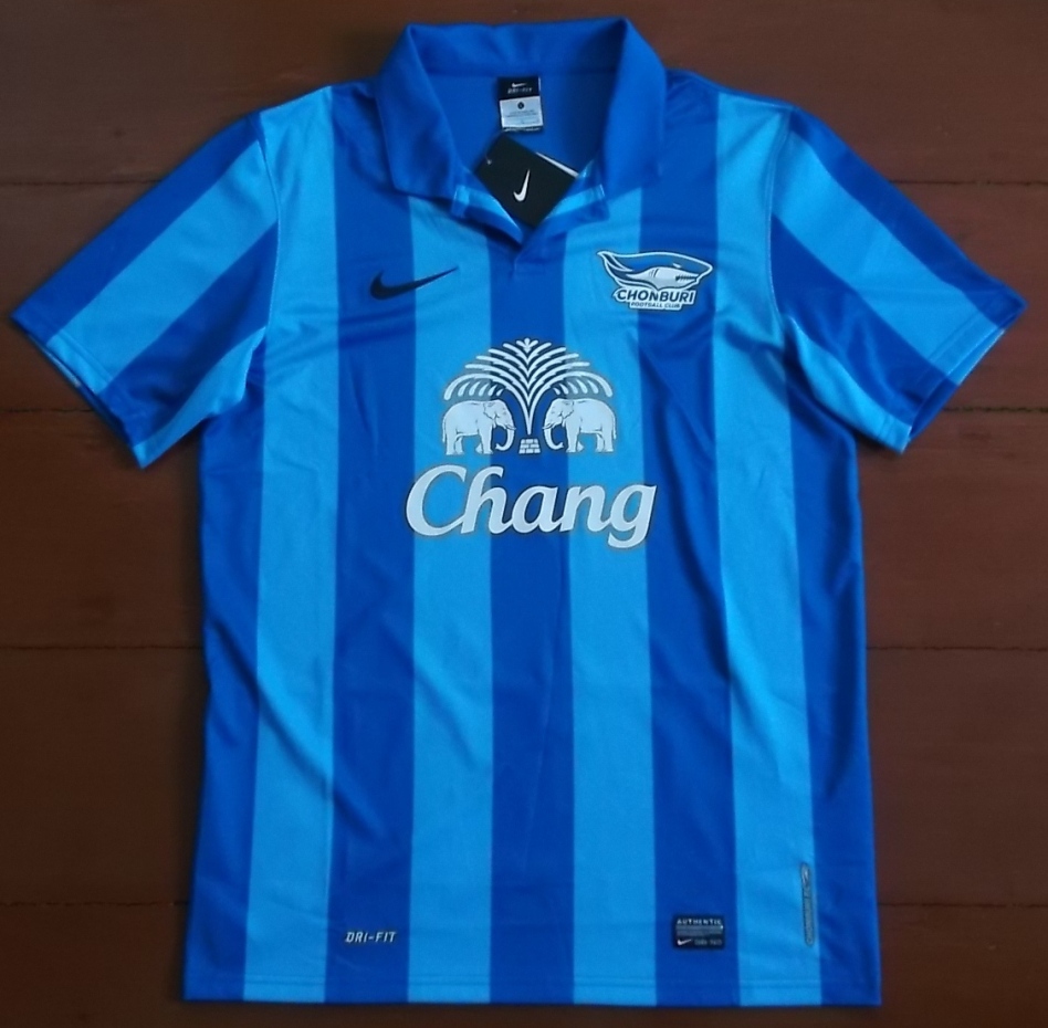 เสื้อฟุตบอล ทีมสโมสรชลบุรี เอฟซี ชุดเหย้า ไทยพรีเมียร์ลีก 2013 ใหม่ L-Size / CHONBURI F.C. Football Shirt Home Kit Thai Premier League 2013 Jersey NEW L-Size