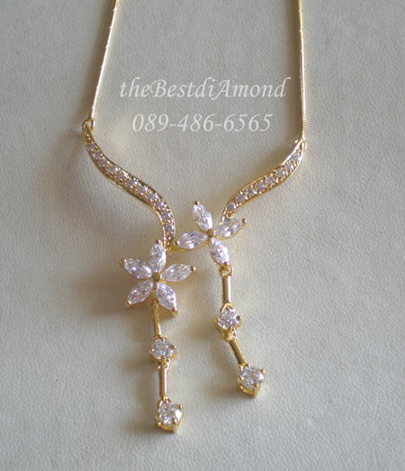 SET006+++สร้อยสังวาลย์ พร้อมต่างหูสุดสวย+++สวยหรูมามาเป็นเซ็ท มีสร้อยคอสังวาลย์เข้าเซ็ทกับต่างหูค่ะ รูปดอกไม้ค่ะ