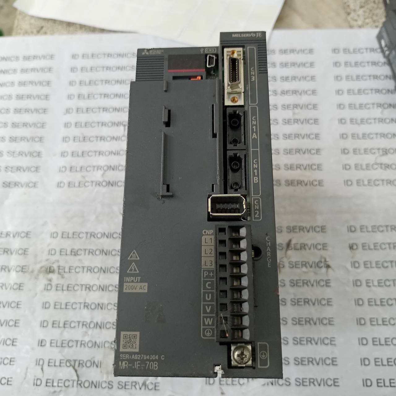 MR-JE-70B SERVO DRIVE " MITSUBISHI "