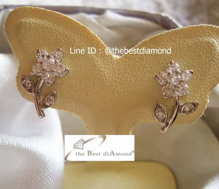BE034RD ต่างหูเพชรCZ น่ารักๆๆ ดีไซน์รูปดอกไม้ เก๋สุดๆ ใส่ติดหูได้เลย