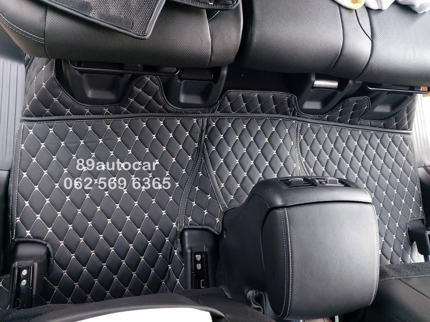 ขายพรมรถยนต์ Nissan Terra ปูพรม6D สีดำด้ายทอง เต็มคัน