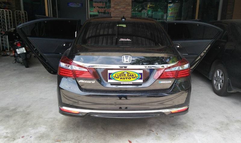ขายพรมปูพื้นรถยนต์เข้ารูป Honda Accord Hybrid 2016 ไวนิลสีดำขอบดำ