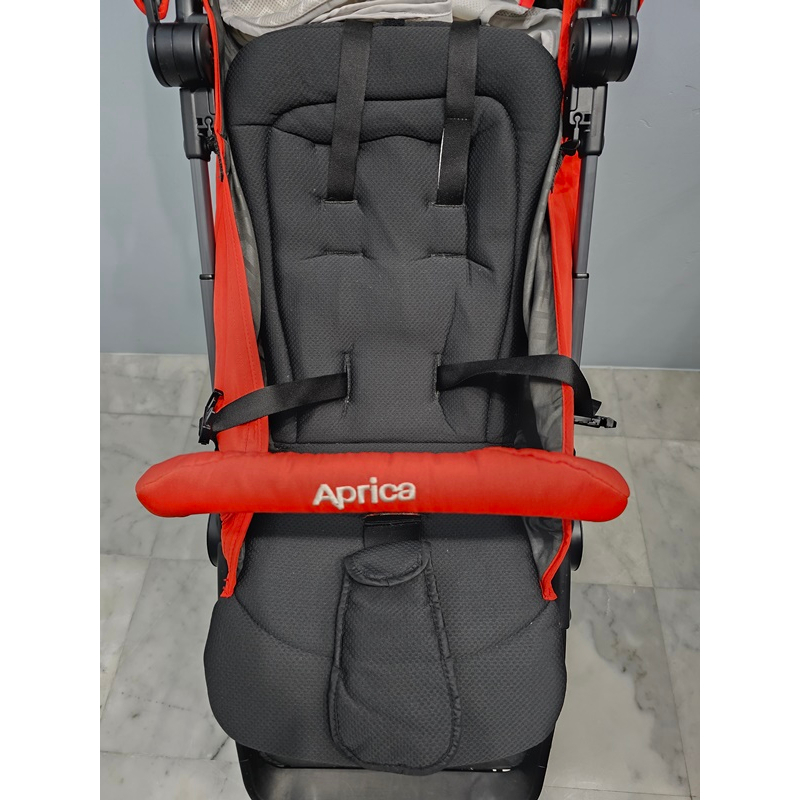 รถเข็น Aprica รุ่น nano smart plus