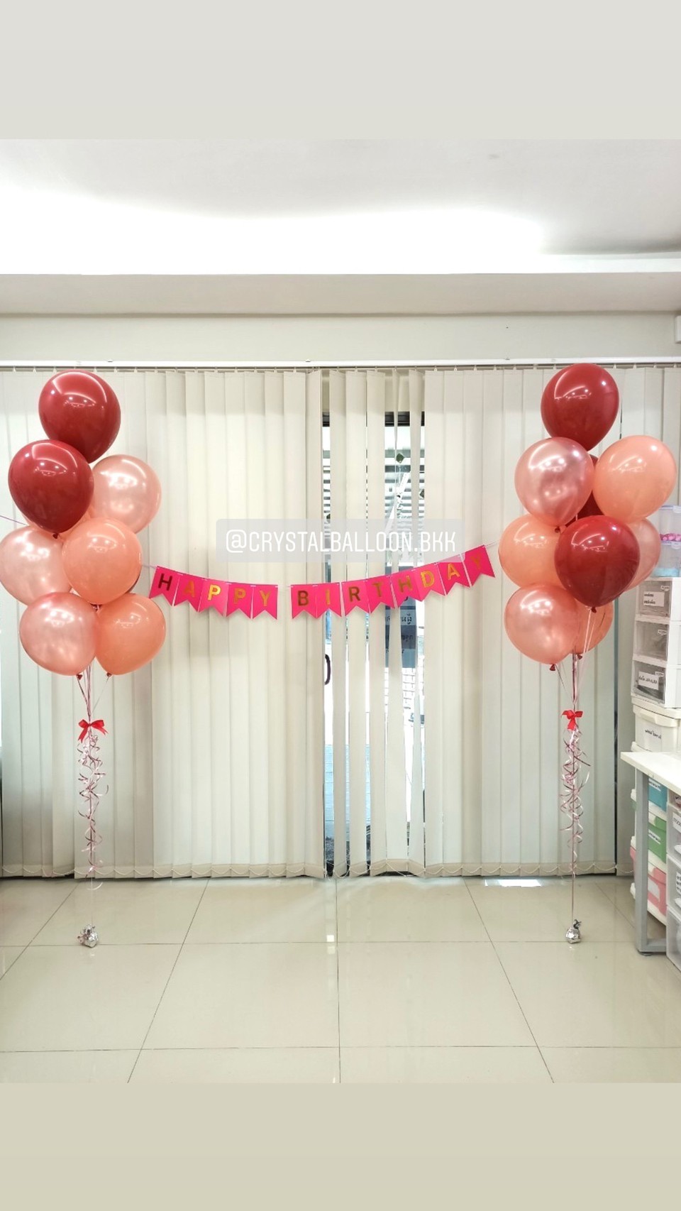 ลูกโป่ง วันเกิด ป้ายธง Happy Birthday พร้อม ช่อลูกโป่ง ช่อ 9 ลูก 2 ช่อ พร้อมตกเเต่ง สามารถเปลี่ยนสีลูกโป่ง/เปลี่ยนสี-ป้ายธงได้