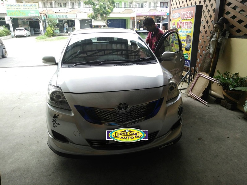 ยางปูพื้นรถยนต์เข้ารูป Toyota Vios 2007 ธนูสีเทาขอบเทา