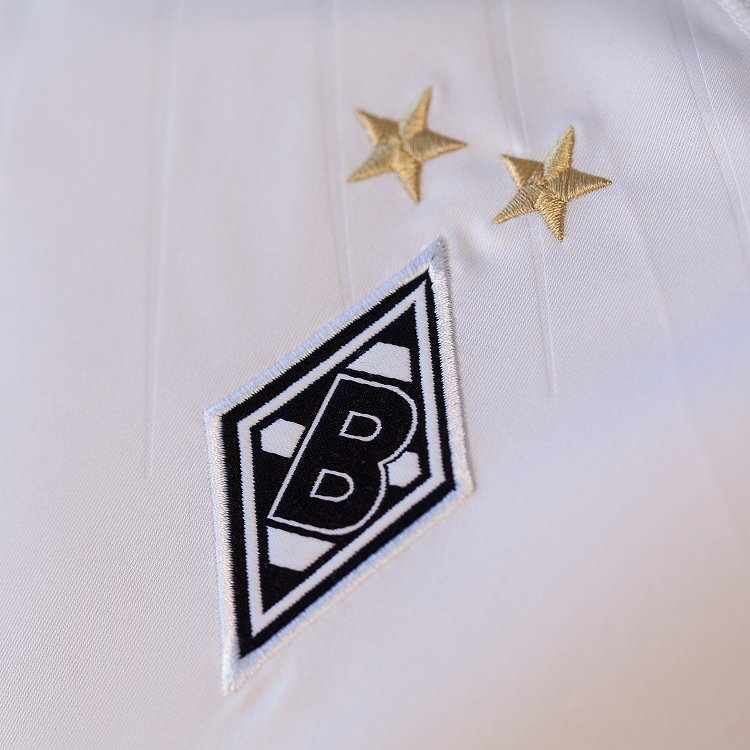 เสื้อโบรุสเซียเมินเชนกลัดบัค 2017 2018 ทีมเหย้า