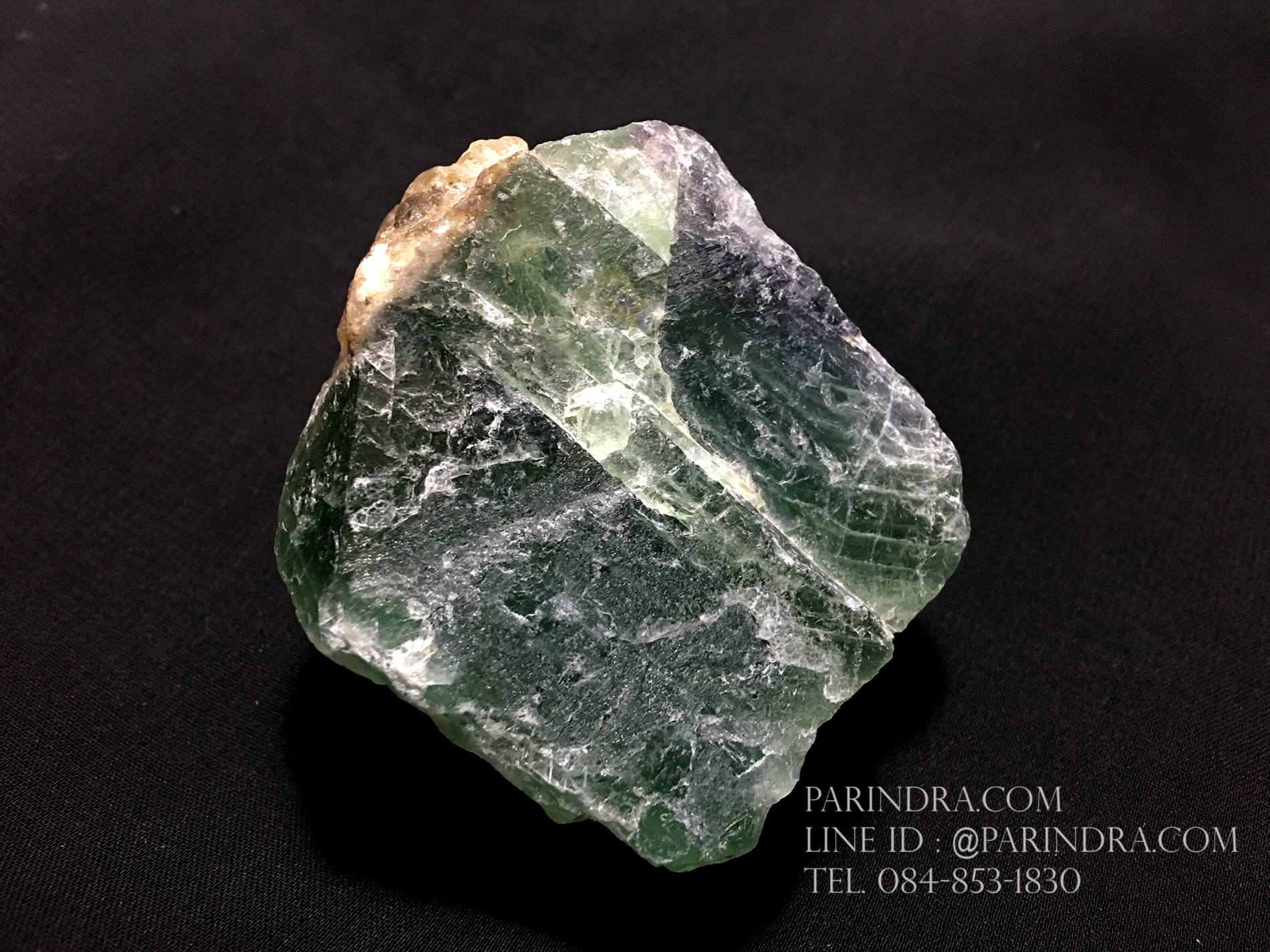 ก้อนแร่ฟลูออไรต์ Fluorite สีเขียวโปร่งแสง #FLU000