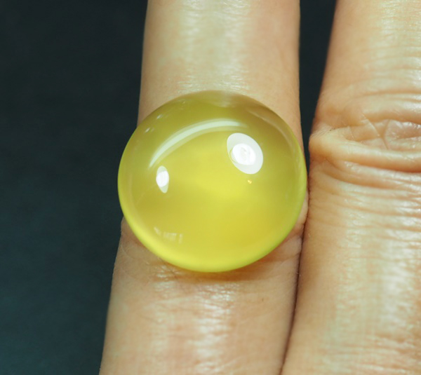 คาลซิโดนีสีเหลือง(Yellow Chalcedony) 13.38 กะรัต