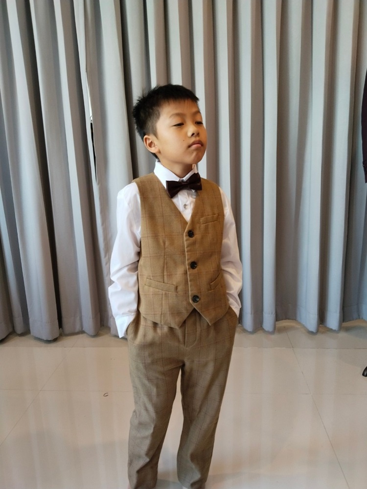 พร้อมเช่า ชุดสูทเด็กชาย สีน้ำตาลลายตาราง ** พร้อมเช่าไซส์ 110 130 **
