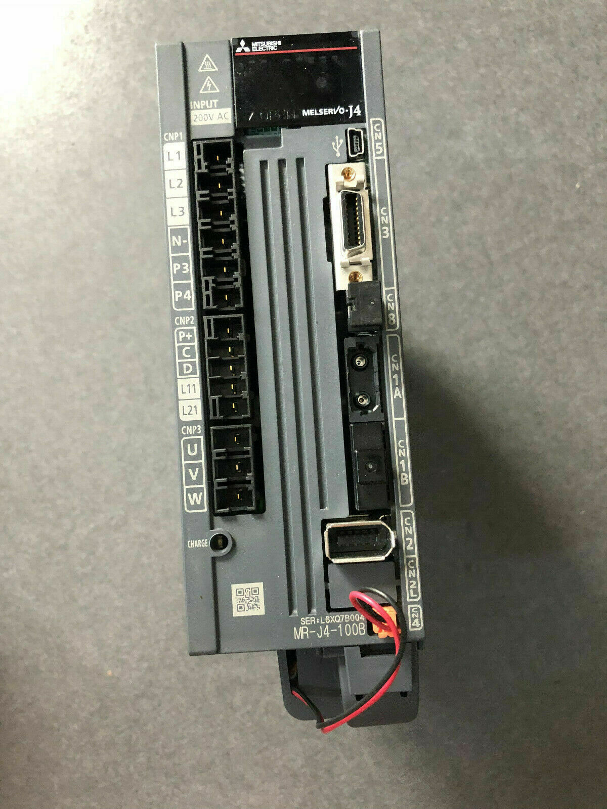 SERVO DRIVE " MITSUBISHI " รุ่น MR-J4-100B