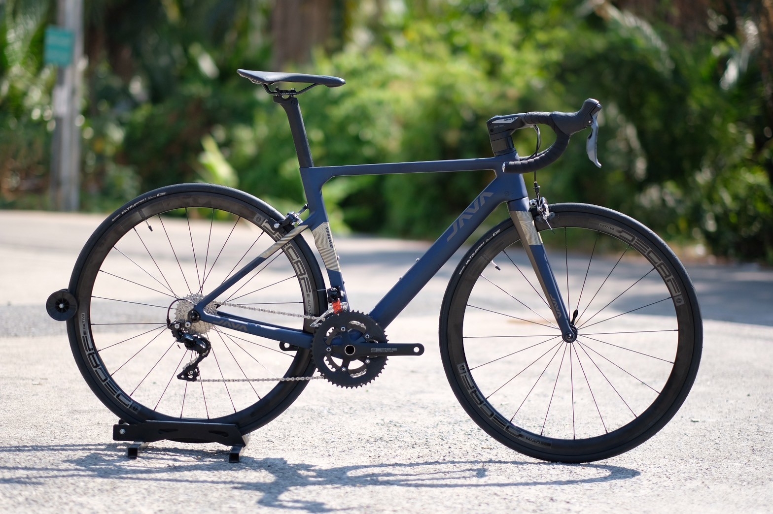 จักรยานเสือหมอบ JAVA VESUVIO-C Carbon Roadbike เฟรมคาร์บอน ชุดเกียร์ 105 2*11สปีด ล้อ 700c อลู, 2022