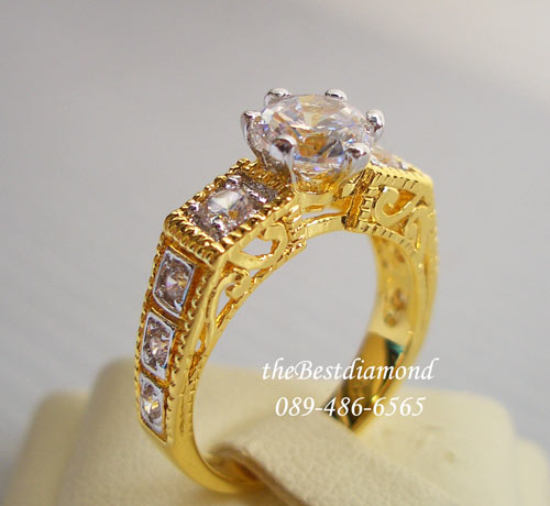 BR518+++แหวนเพชรชู style Old Luxury+++แหวนดีไซน์สวยหรู ดูดี แบบแนว ยุโรปๆค่ะ มีลายฉลุสวยงาม แบบหรูหรา ดูแบบผู้ดีอังกฤษ