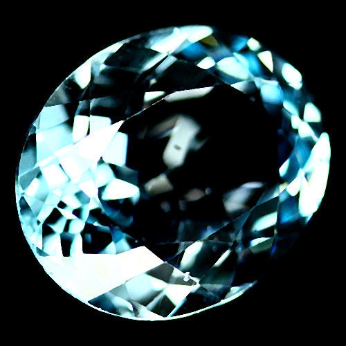 โทแพซสีฟ้า (SkyBlueTopaz) 16.05 กะรัต AAA