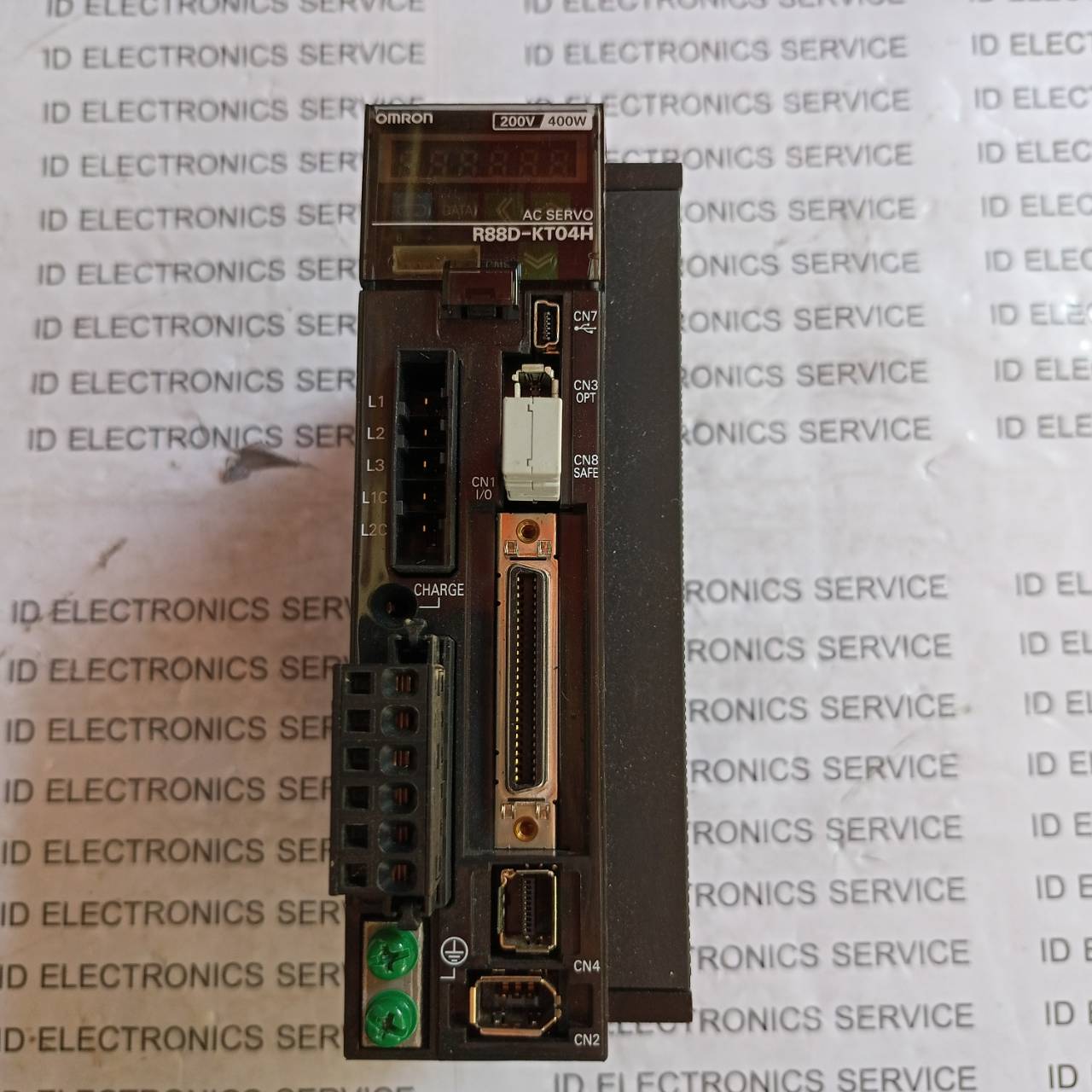 R88D-KT04H SERVO DRIVE " OMRON "