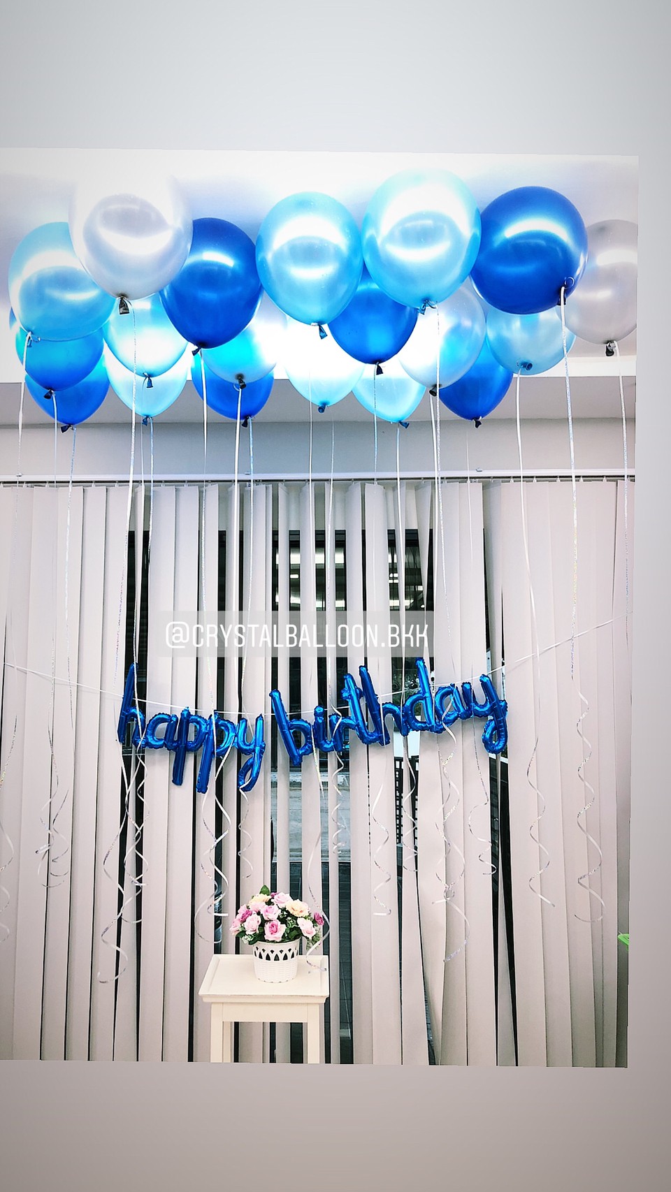ลูกโป่ง วันเกิด HAPPY BIRTHDAY 13 ตัว ตัวอักษรสีน้ำเงิน พร้อม ลูกโป่งลอยฝ้า 20 ลูก พร้อมตกเเต่ง สามารถเปลี่ยนสีลูกโป่ง/สีตัวอักษร HBD ได้