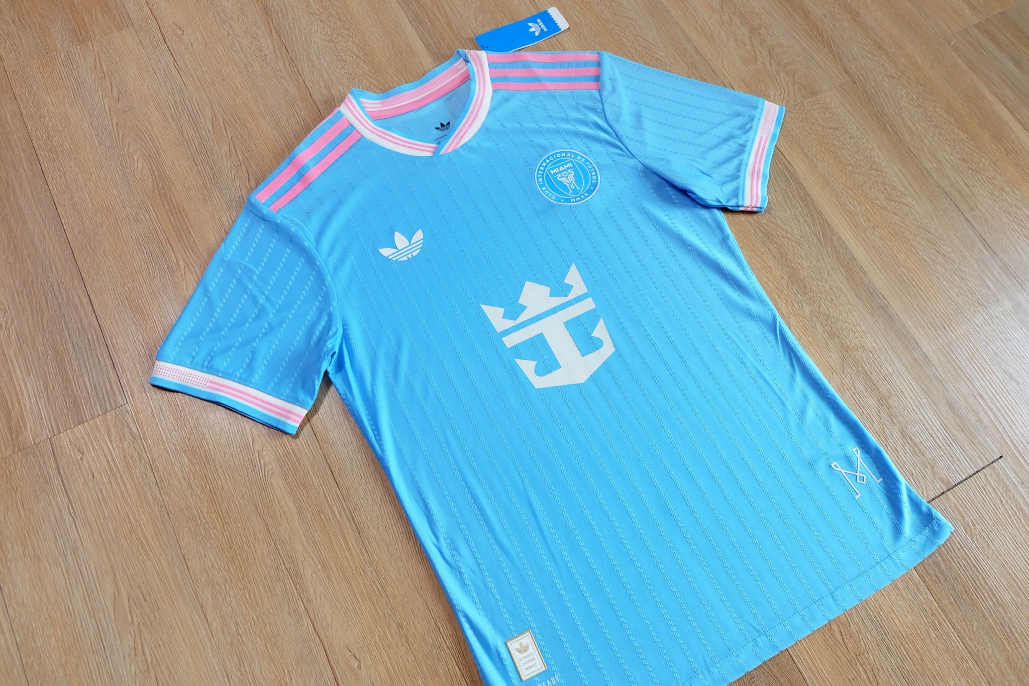Inter Miami 2025/26 Third Jersey Player Grade เสื้ออินเตอร์ไมอามี่ เกรดนักเตะ ชุดแข่งสาม ฟ้า ฤดูกาลใหม่