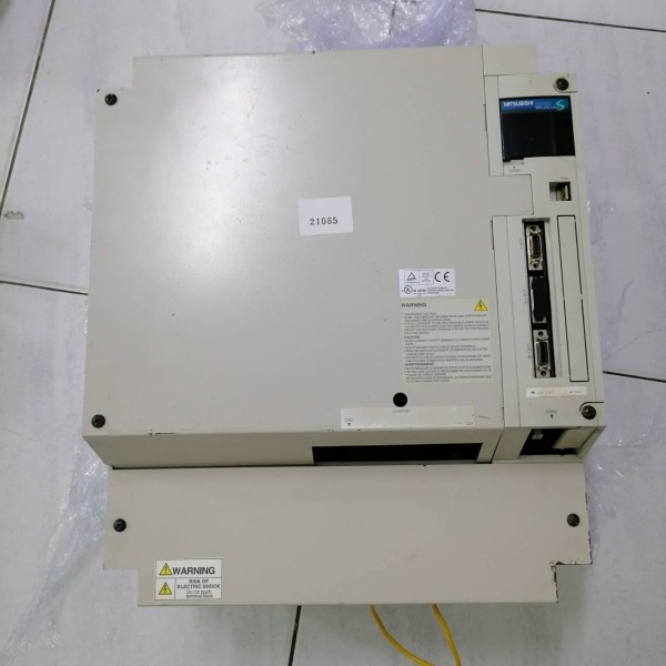 SERVO DRIVE “ MITSUBISHI ” รุ่น MR-J2S-22KA