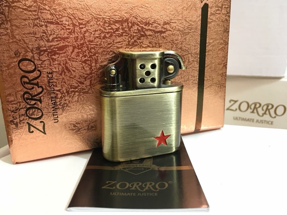 ไฟแช็กน้ำมัน ZORRO Lighter รุ่น Z506-605 ดาวแดงคลาสสิก