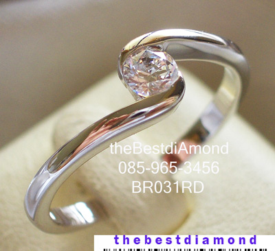 BR031RD แหวนหนีบ เพชร 1 เม็ด แบบน่ารัก เอี้ยวๆนิดๆ ฝังแบบหนีบ เป็นแบบยอดนิยมไม่ล้าสมัย ใส่ติดนิ้วดูดี แต่ไม่เวอร์