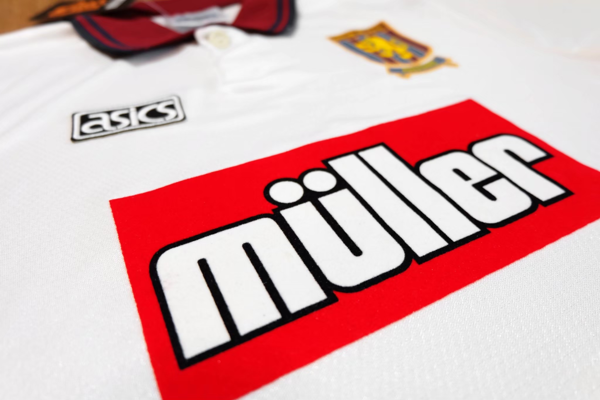 Aston Villa 1994/95 Vintage Jersey เสื้อฟุตบอลแอสตันวิลล่าย้อนยุค Muller