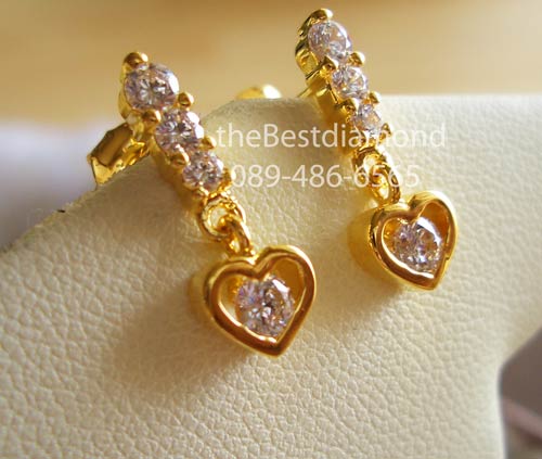 BE432+++ต่างหูแถวตุ้งติ้ง++น่ารักดีค่ะ แบบไม่เล็ก ไม่ใหญ่ไป กลางๆ ใส่ติดหูได้ทุกโอกาส หรูหราพอสมควร