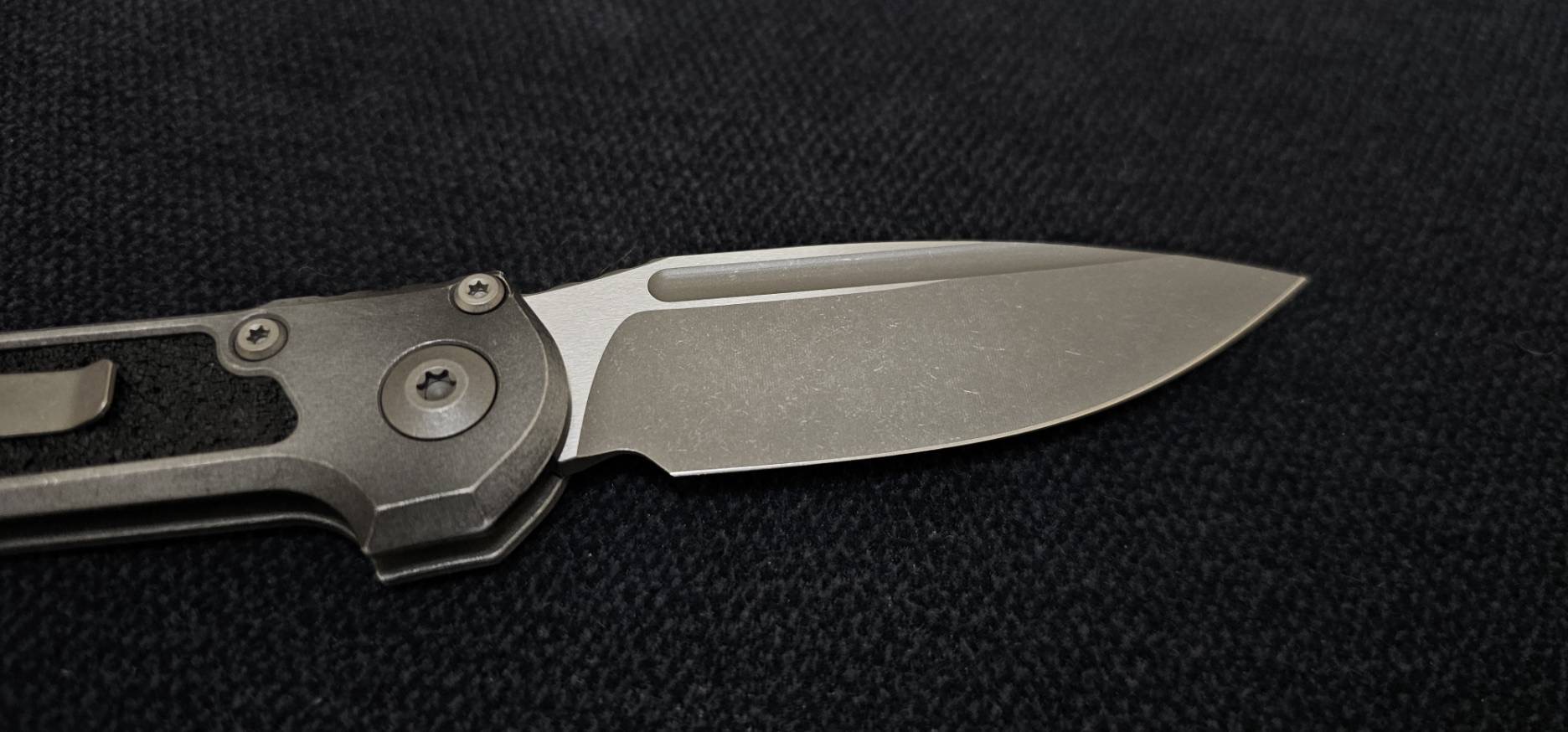 Microtech Auto LUDT Button Lock GenIII