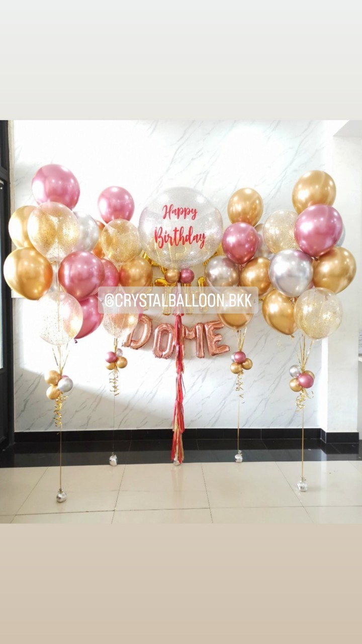 ลูกโป่ง วันเกิด Bubble ขนาด 36" กลิตเตอร์สีเงิน พร้อม ช่อลูกโป่งโครเมี่ยม ช่อ 9 ลูก 4 ช่อ พร้อมตกแต่ง ฟอยล์ตัวอักษร Happy Birthday 16" 1 ชิ้น,ฟอยล์ตัวอักษรชื่อ 16" 4 ตัวอักษร สามารถเปลี่ยนสีลูกโป่ง/เปลี่ยนข้อความ/เปลี่ยนขนาดได้