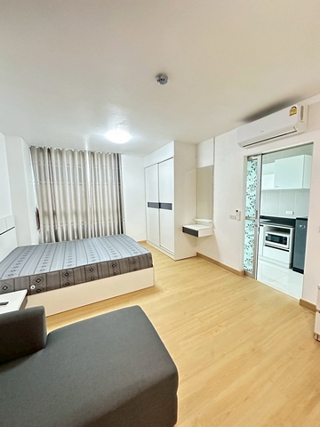 ให้เช่าซูม คอนโด 49 ตึก B ห้อง 32 ตร.ม.เฟอร์ครบ พร้อมอยู่ ใกล้ ม.กรุงเทพฯ