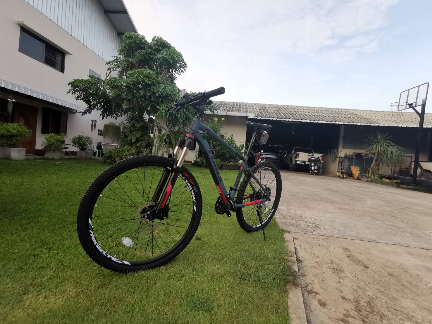 จักรยานเสือภูเขา TrinX M1000 เฟรมอลู 26นิ้ว 30 สปีด LTWOO ดิสน้ำมัน, TRINX MY2020