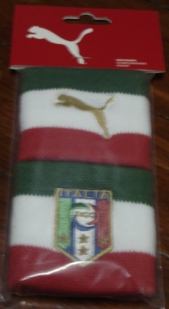 สายรัดข้อมือ ฟุตบอล ทีมชาติอิตาลี - ตราทีมชาติ FIGC ใหม่ / ITALY National Football Team Wristband/Sweatband - FIGC Logo NEW