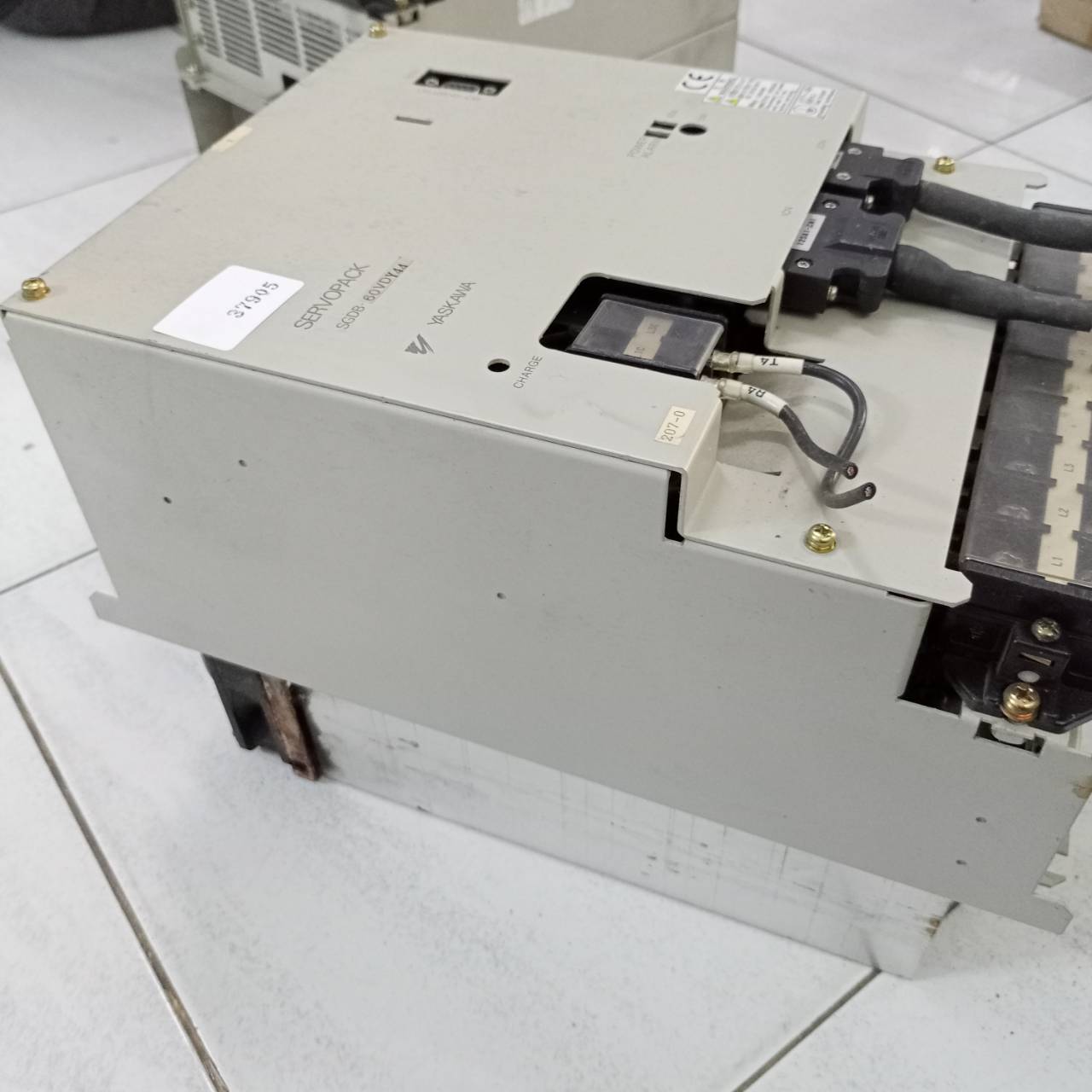 SGDB-60VDY44 SERVO DRIVE " YASKAWA "