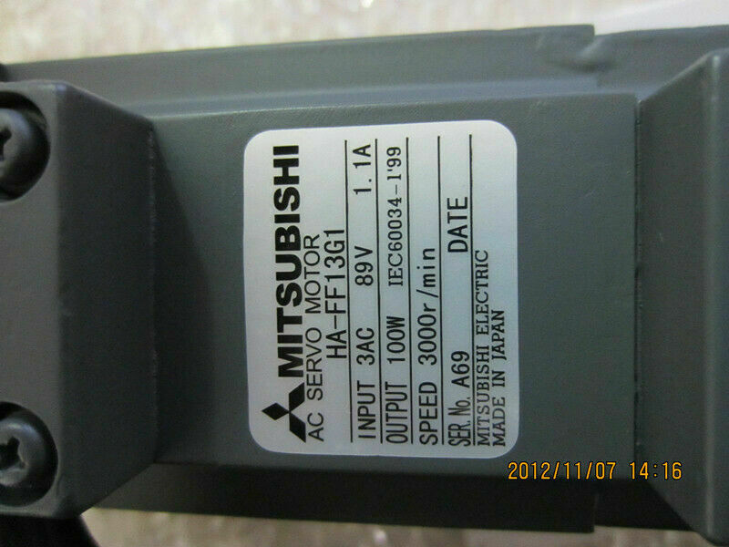 SERVO MOTOR " MITSUBISHI " รุ่น HA-FF13G1
