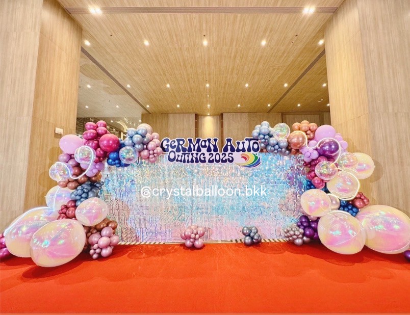 Organic Backdrop เปิดงาน ฉากสีเงิน ขนาด 6 x 2.5 เมตร ลูกโป่ง ออแกรนิค พร้อมฟอยล์กลมโฮโลแกรม,ป้ายโฟมบอร์ด ตกแต่ง ภายในงาน พร้อมตกแต่ง สามารถเปลี่ยนสีลูกโป่งได้