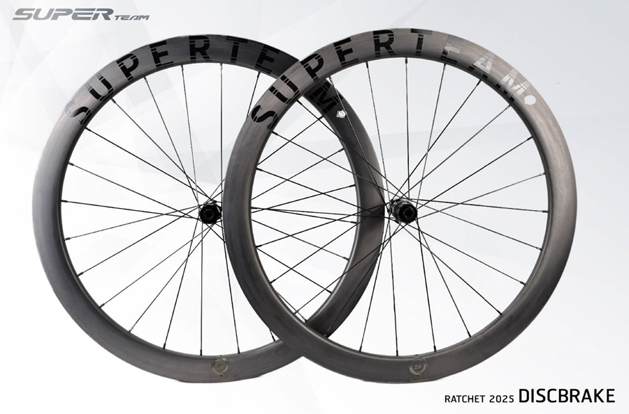 ล้อเสือหมอบ ล้อคาร์บอน SUPERTEAM RATCHET DISCBRAKE ขนาด 50/50 ขอบงัด ดุม SPT Ratchet 36T Ceramic งัด รองรับ Tubeless NEW2025