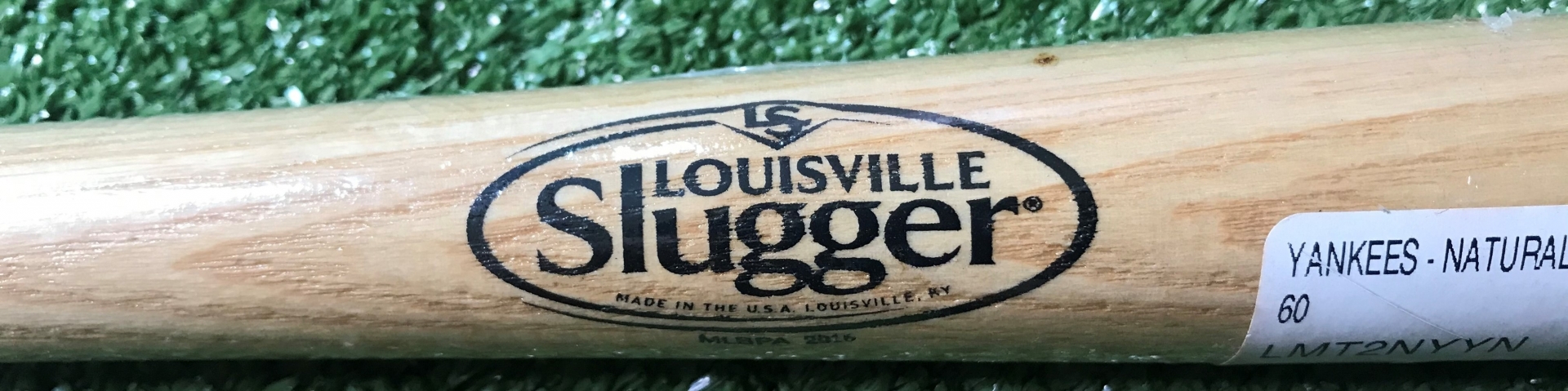 ไม้แบต เบสบอล เมเจอร์ ลีก เบสบอล สโมสรนิวยอร์ก แยงกีส์ - LOUISVILLE SLUGGER ไม้ธรรมชาติ ใหม่ / NEW YORK YANKEES Baseball Club Major League Baseball Bat - LOUISVILLE SLUGGER NATURAL NEW