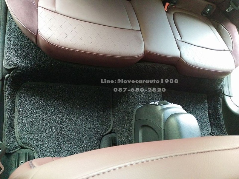 พรมไวนิลดักฝุ่นปูพื้นรถยนต์ Mini Cooper Clubman 2016 ไวนิลสีดำขอบดำ