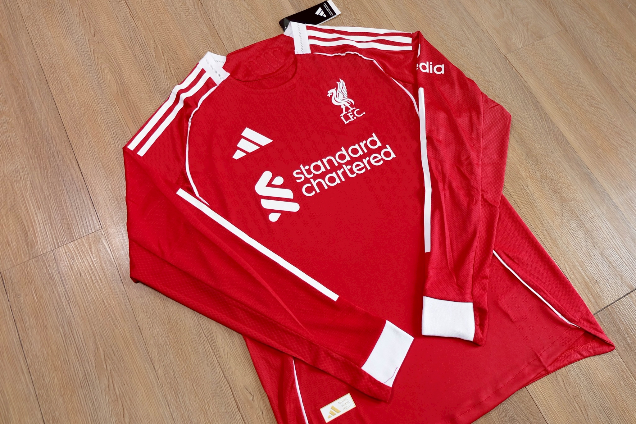 Liverpool 2025/26 Long Sleeve Home Jersey Player Grade เสื้อลิเวอร์พูลแขนยาว เหย้า เกรดนักเตะ ฤดูกาลใหม่