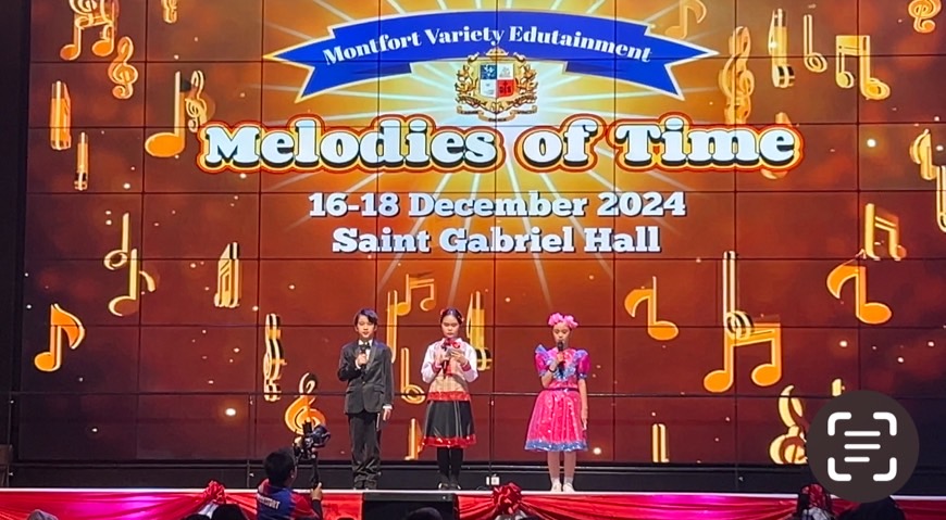 พร้อมเช่า ชุดสูทเด็กชาย สีดำ เนื้อกากเพชร แบบหรูหรา **พร้อมเช่า 120,130,140,150,160,170**