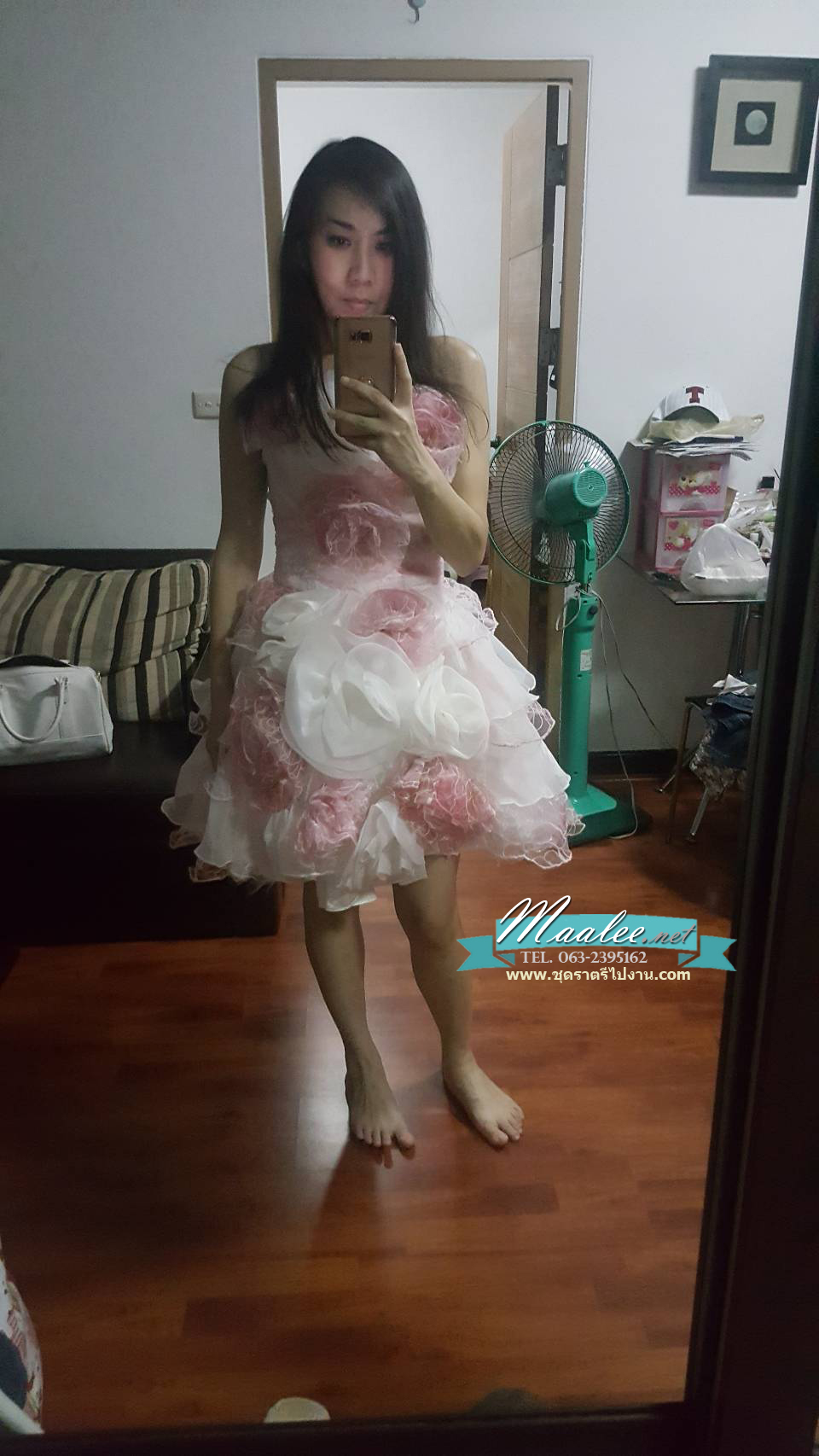 พร้อมเช่า ชุดแฟนซี เช่า 500 ชุดราตรีสั้น เกาะอก สีกุหลาบแต่งดอกไม้สามมิติ พองฟูน่ารักมาก