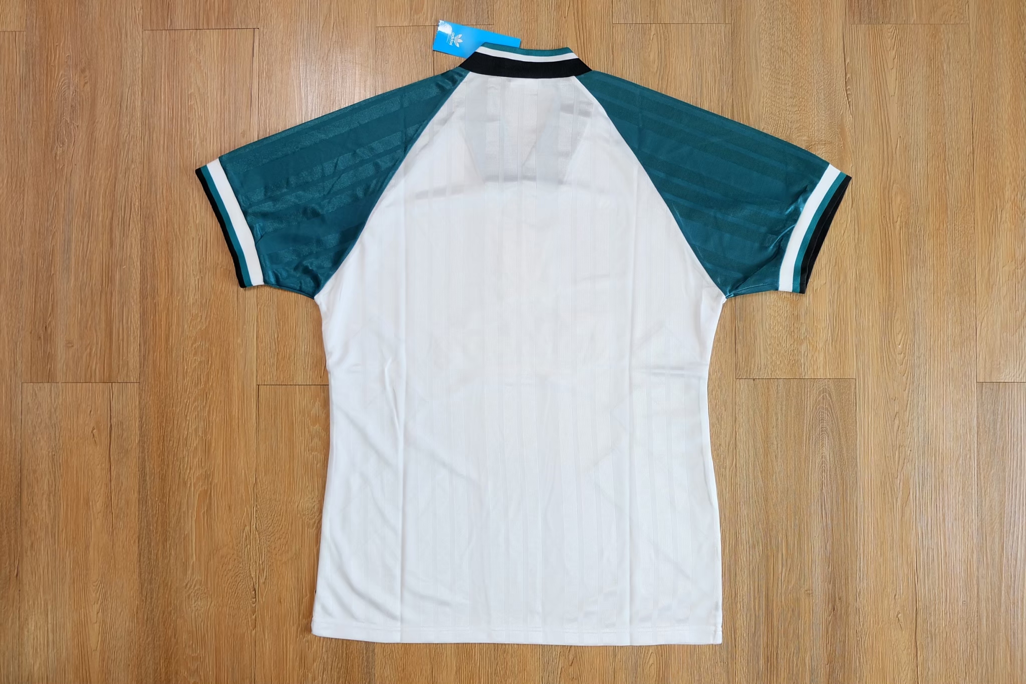 Liverpool 1993/1995 Vintage Jersey เสื้อฟุตบอลลิเวอร์พูลย้อนยุค Carlsberg