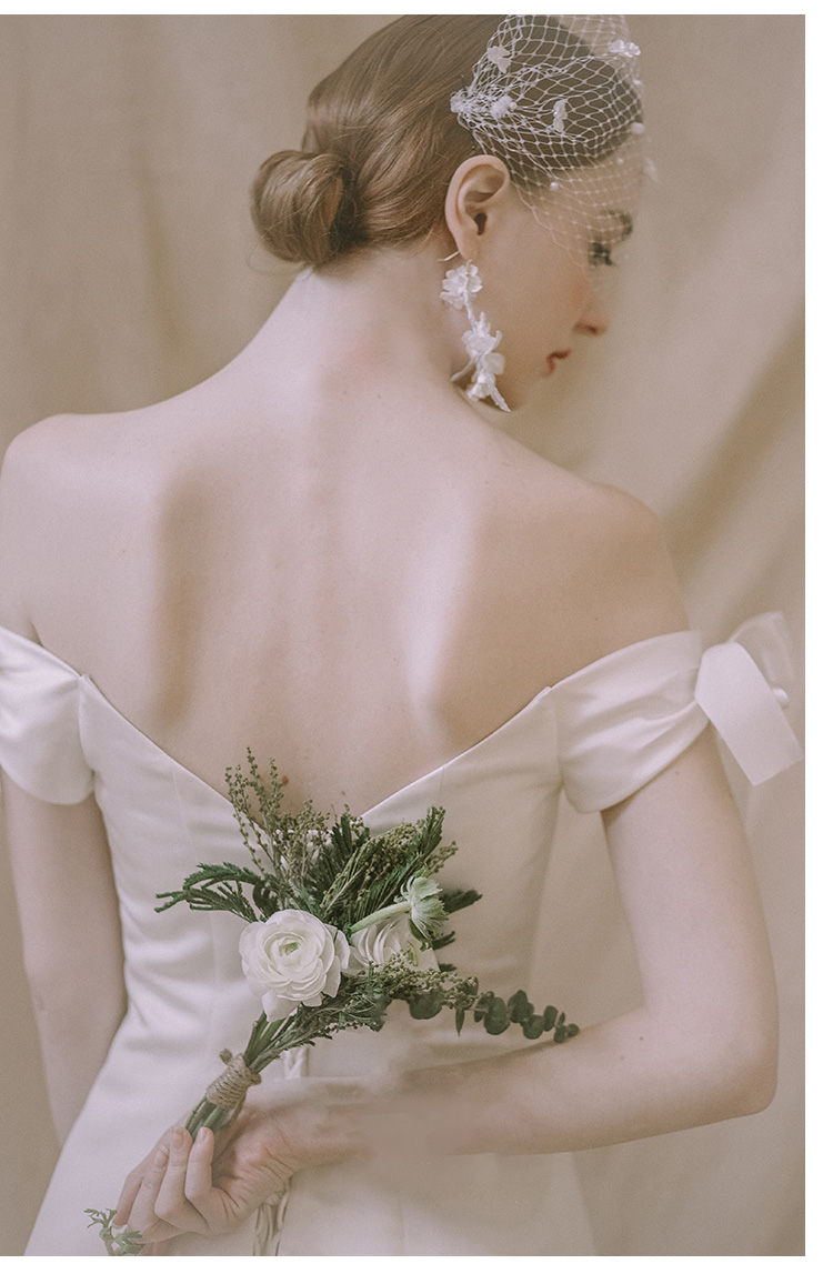 Pro-order ชุดเช่า ชุดแต่งงาน มินิมอล ชุดหมั้น