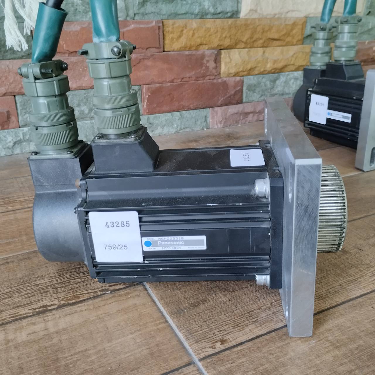 MSM202D1G SERVO MOTOR " PANASONIC "
