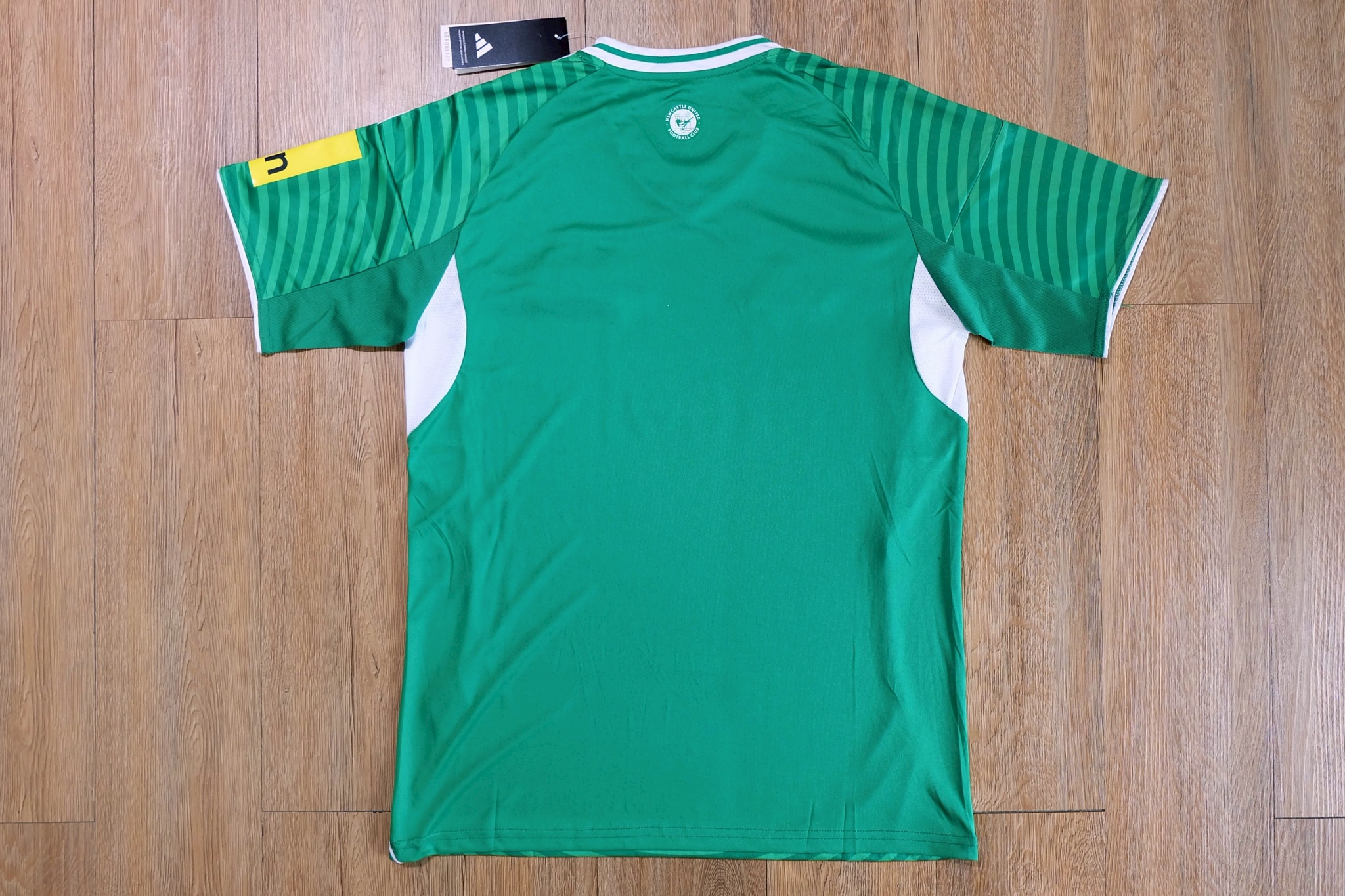 Newcastle United 2025/26 Away Jersey เสื้อนิวคาสเซิล เยือน