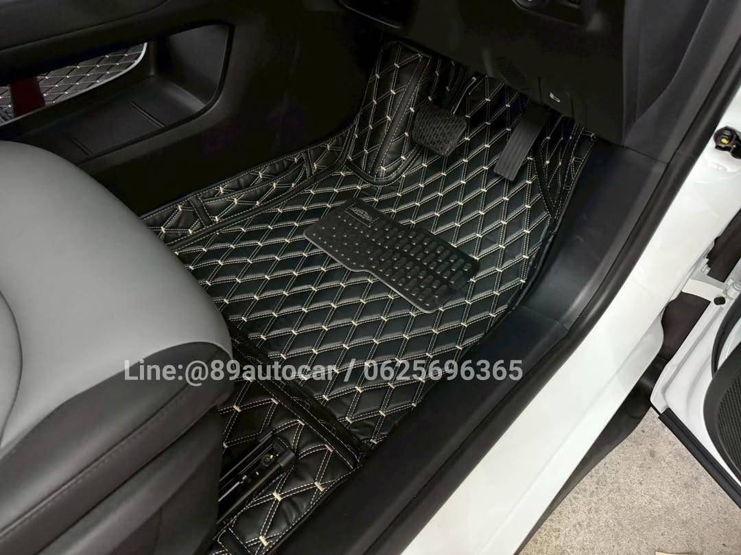 พรมรถยนต์ MG S5 EV 2025 ปูพรมVVIP ด้ายคู่ สี ดำด้ายทอง 6 ชิ้น เต็มคัน