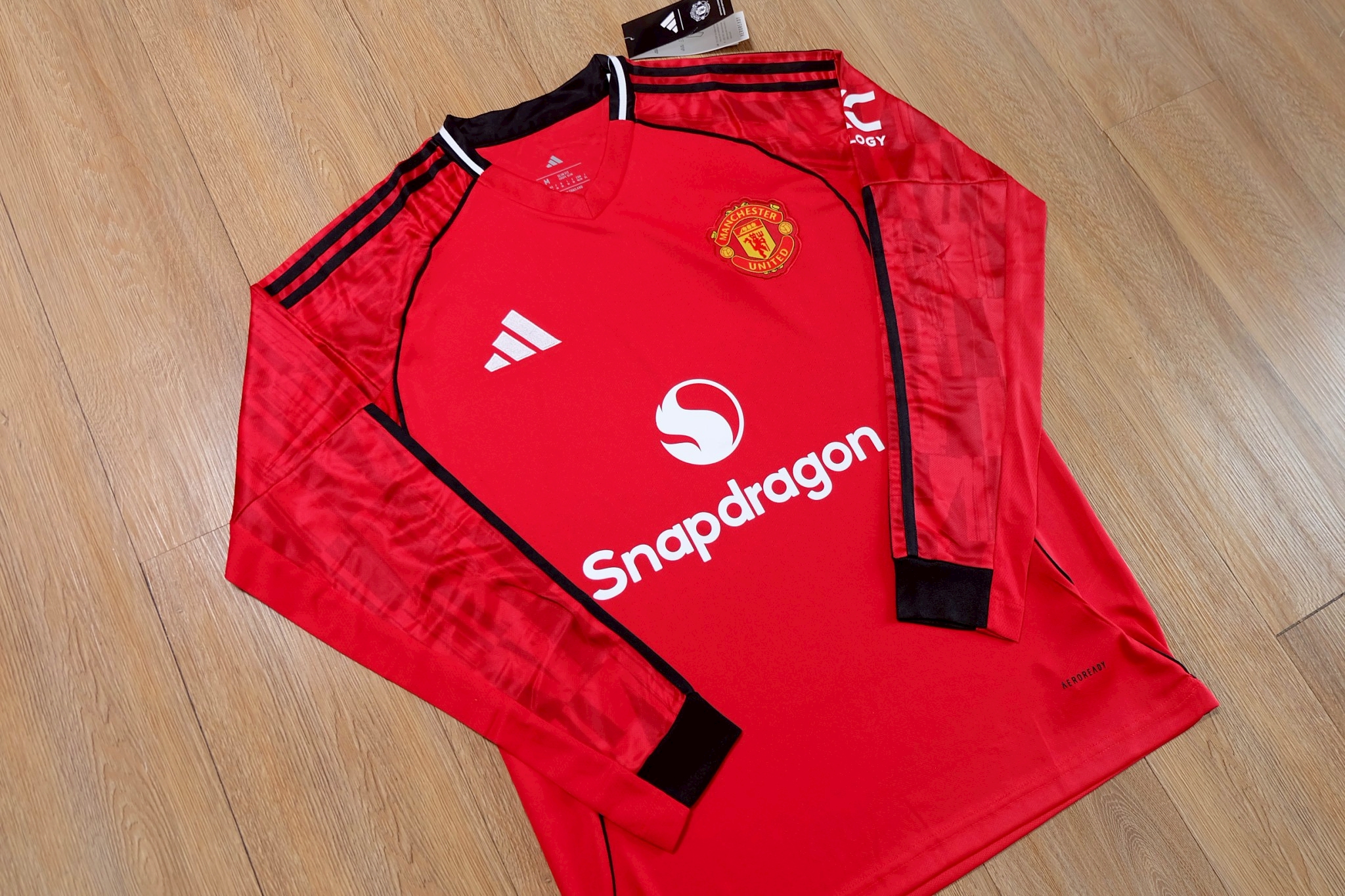 Manchester United 2025/26 Long Sleeve Home Jersey เสื้อแมนยู เหย้าแขนยาว ฤดูกาลใหม่ เกรดแฟนบอล