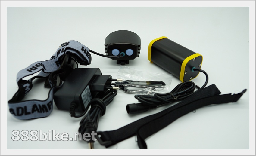 ไฟฉายเอนกประสงค์ ไฟเลด YPD 2 x Cree XM-L U2 LED 4000lm 4-Mode Cool White Bicycle Light