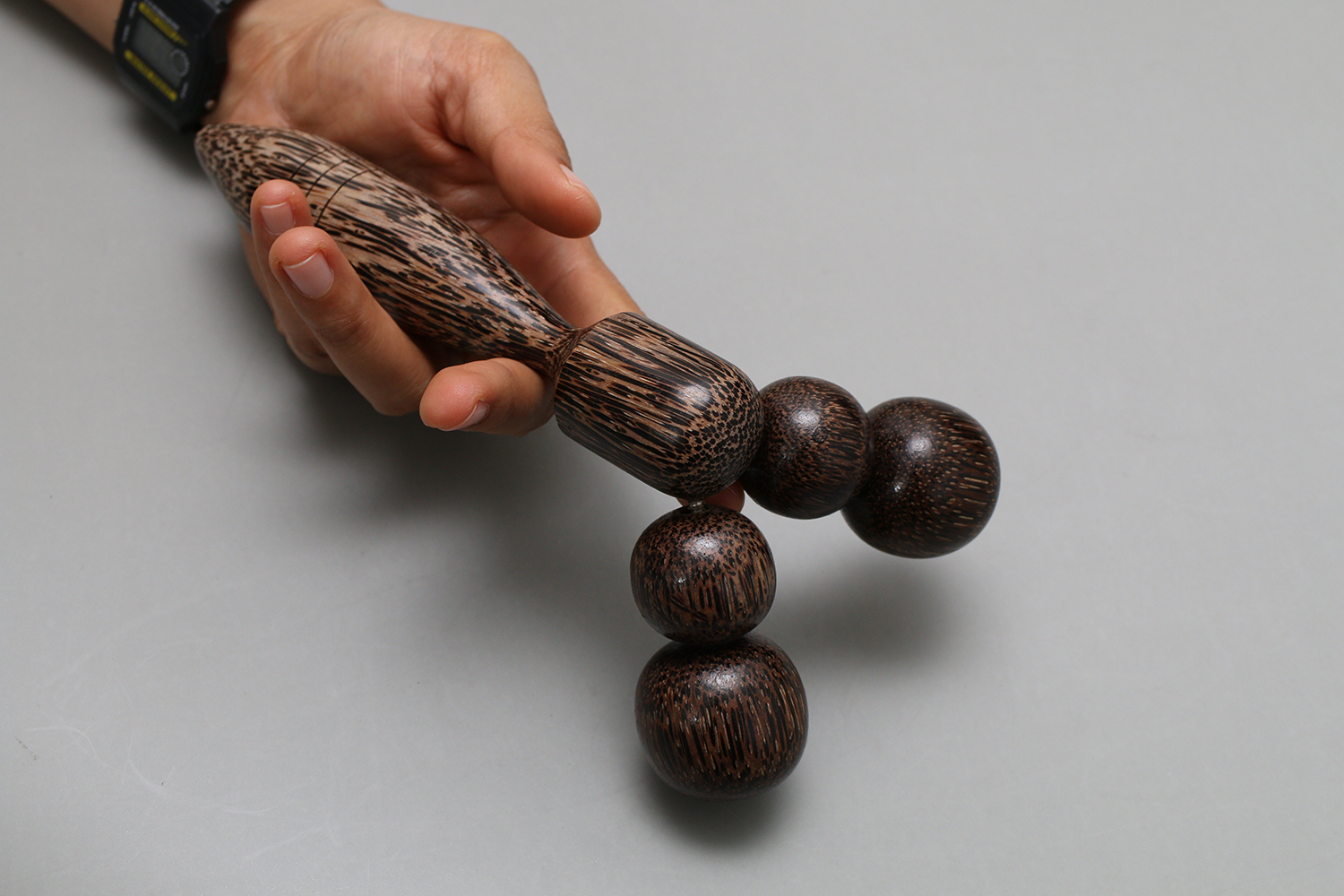 อุปกรณ์ นวดตัว ทำจากไม้แท้ บรรเทาอาการ ปวดเมื่อย สินค้าไทย