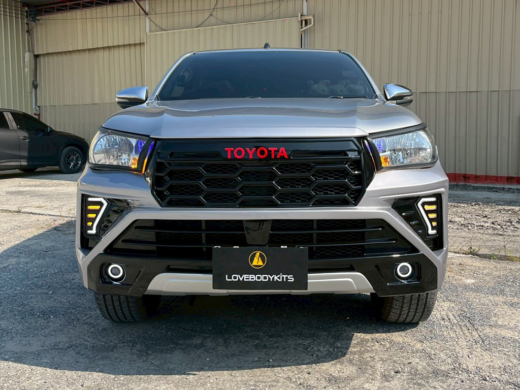 กันชนหน้า TAKAi : REVO 2015-2019 ตัวสูง