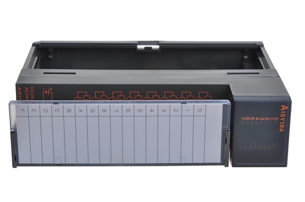 PLC " MITSUBISHI " รุ่น A1SY18A
